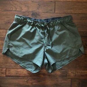 Under Armour Olive Athletic Shorts Size Medium